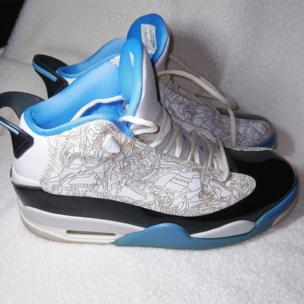 Jordan Dub Zero Athletic Shoe